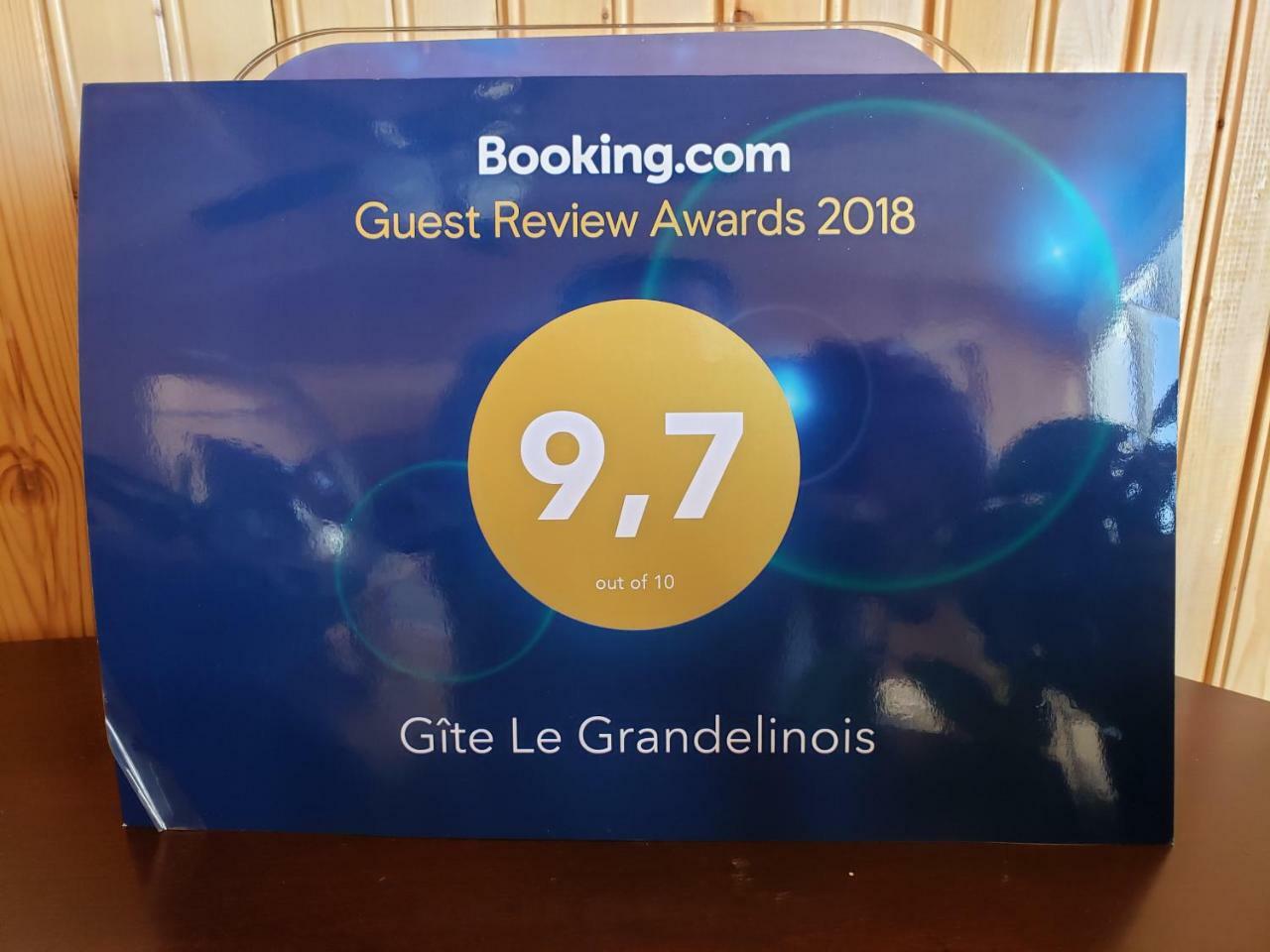 Gite Le Grandelinois Saint-Paulin Exterior photo